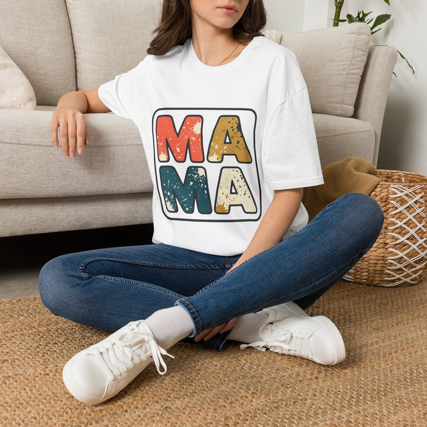 Mama Retro Graphic T-Shirt — Vintage Colorblock Mama Tee for Moms